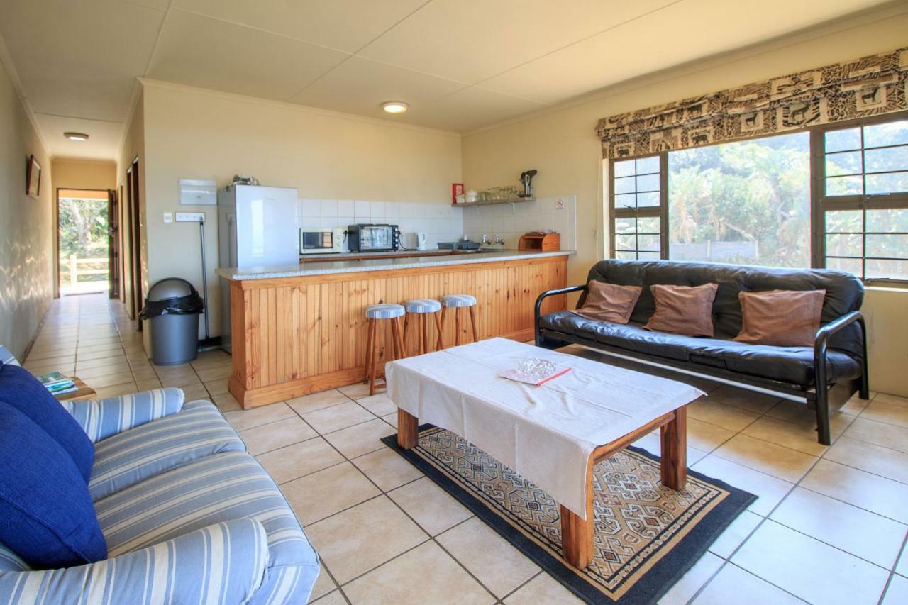 Neptunes Cove Kei Mouth Екстериор снимка