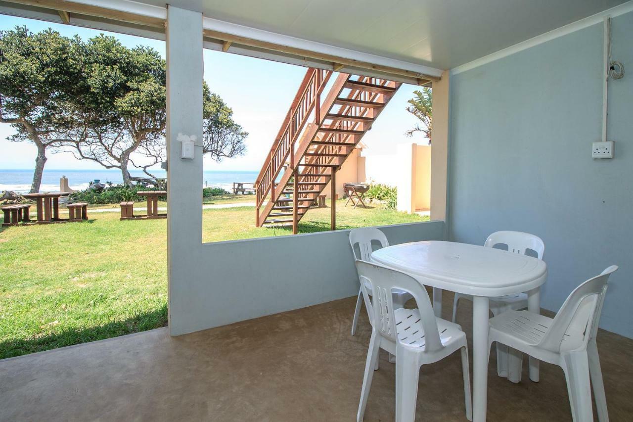 Neptunes Cove Kei Mouth Екстериор снимка
